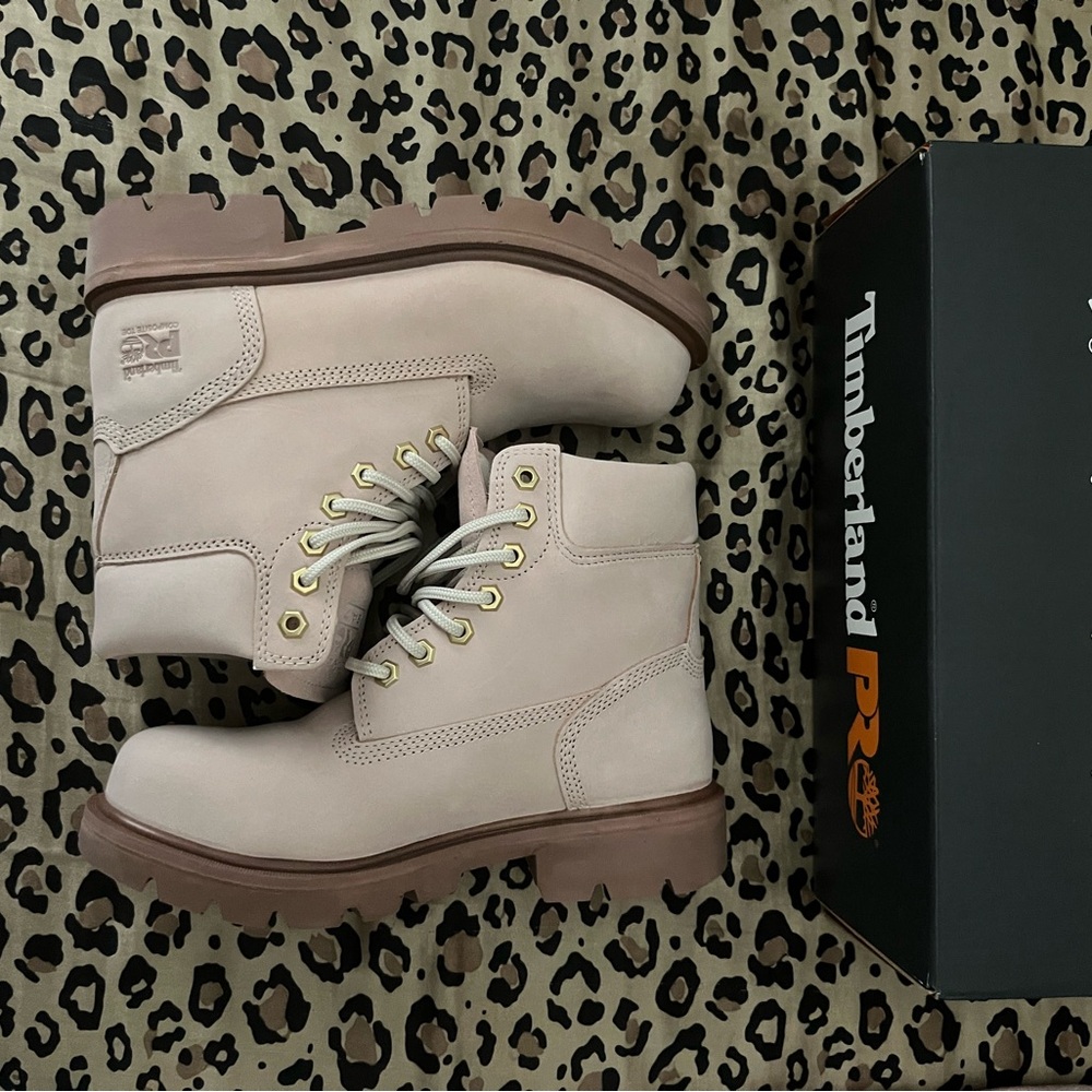 Rose pink timberland pro